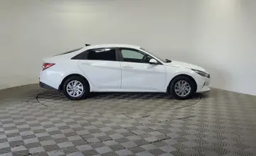 Hyundai Elantra 2022 года за 6 290 000 тг. в Алматы фото 4
