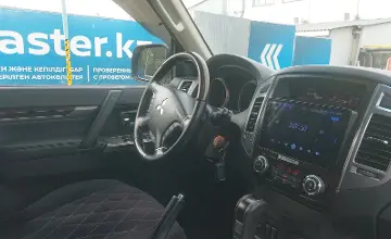 Mitsubishi Pajero 2019 года за 15 800 000 тг. в Алматы фото 5