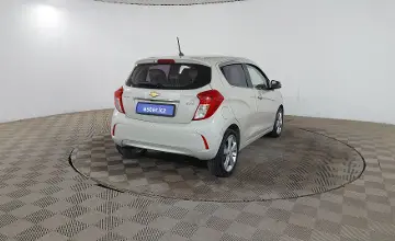 Chevrolet Spark 2016 года за 2 800 000 тг. в Шымкент