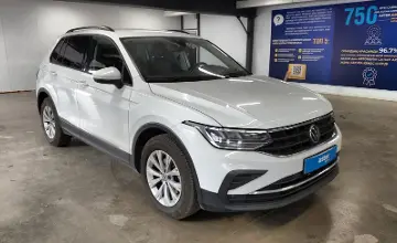 Volkswagen Tiguan 2021 года за 9 190 000 тг. в Астана фото 2