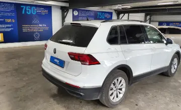 Volkswagen Tiguan 2021 года за 9 190 000 тг. в Астана фото 3