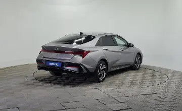 Hyundai Elantra 2023 года за 7 900 000 тг. в Алматы