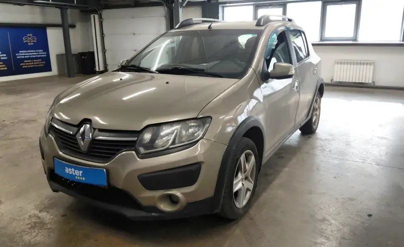 Renault Sandero 2015 года за 2 290 000 тг. в Астана