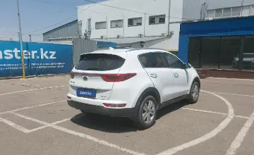 Kia Sportage 2018 года за 8 590 000 тг. в Алматы фото 3