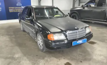 Mercedes-Benz C-Класс 1994 года за 990 000 тг. в Астана фото 2