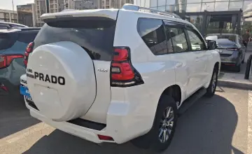 Toyota Land Cruiser Prado 2018 года за 24 000 000 тг. в Астана