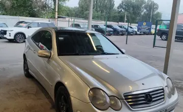 Mercedes-Benz C-Класс 2001 года за 2 500 000 тг. в Алматы фото 3