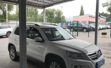 Volkswagen Tiguan 2010 года за 5 300 000 тг. в Алматы фото 4