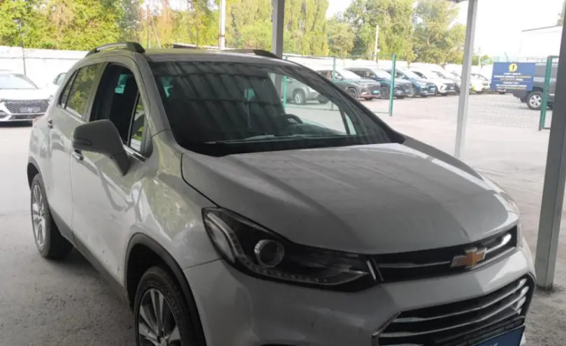 Chevrolet Tracker 2020 года за 5 500 000 тг. в Алматы фото 3