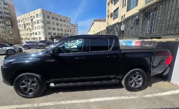 Toyota Hilux 2024 года за 25 000 000 тг. в Шымкент