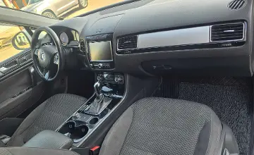 Volkswagen Touareg 2010 года за 8 500 000 тг. в Алматы фото 4