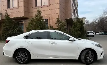 Kia Cerato 2022 года за 9 200 000 тг. в Алматы фото 4