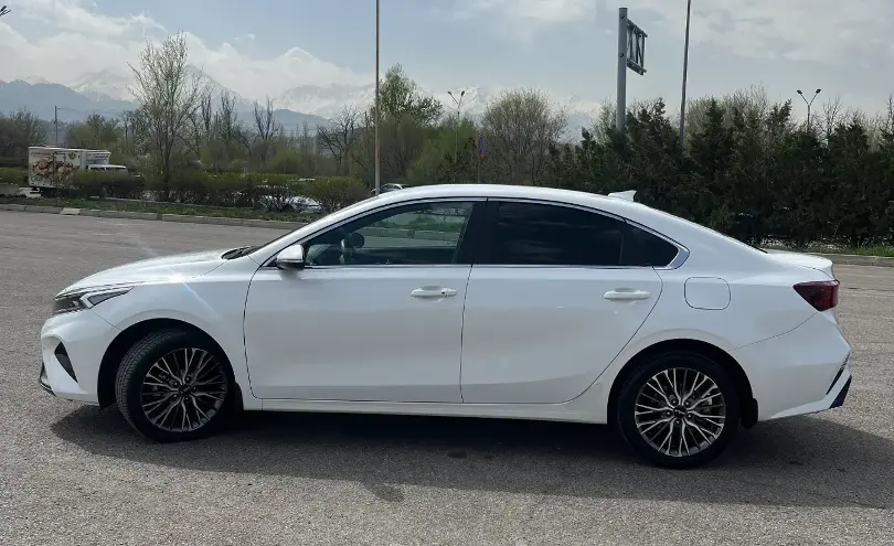 Kia Cerato 2022 года за 9 200 000 тг. в Алматы