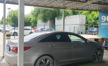 Hyundai Sonata 2010 года за 4 500 000 тг. в Алматы фото 4