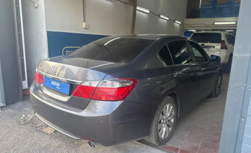 Honda Accord 2013 года за 7 000 000 тг. в Астана фото 5