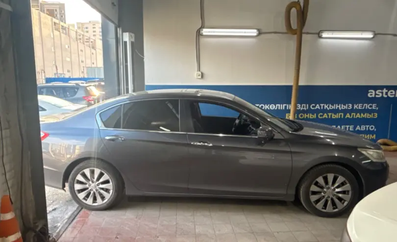 Honda Accord 2013 года за 7 000 000 тг. в Астана фото 4
