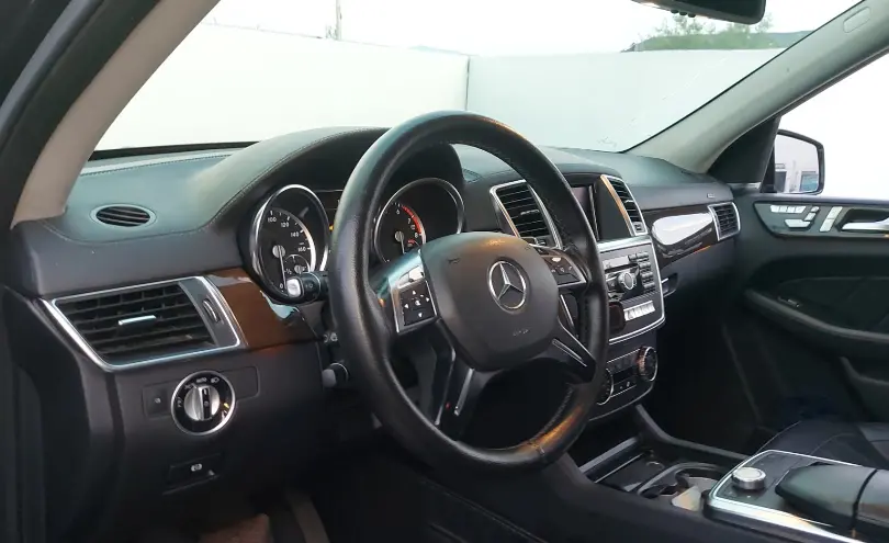 Mercedes-Benz GL-Класс 2014 года за 20 000 000 тг. в Шымкент фото 5