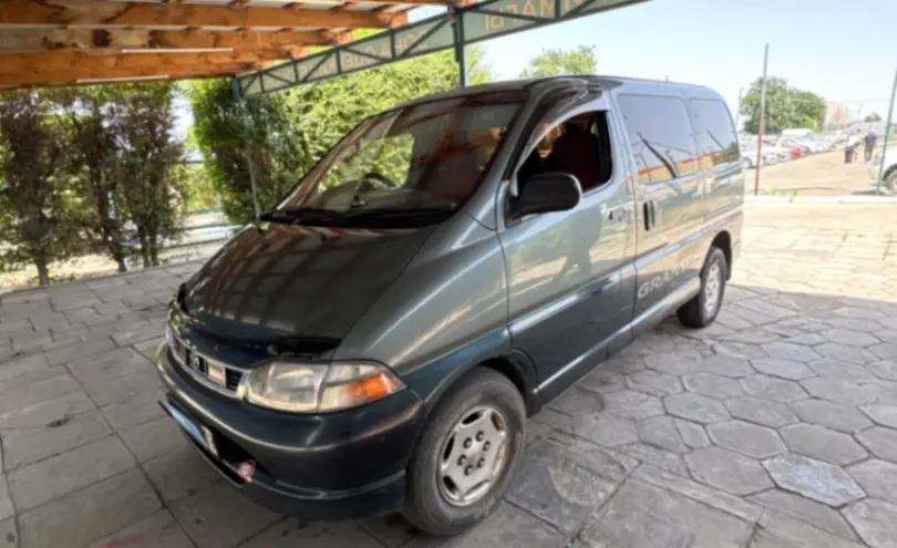 Toyota Granvia 1996 года за 4 500 000 тг. в Талдыкорган