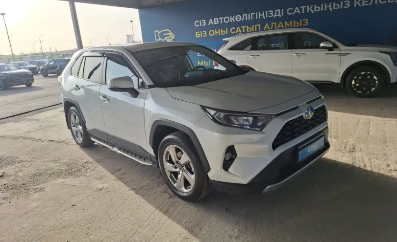 Toyota RAV4 2022 года за 11 000 000 тг. в Алматы фото 3