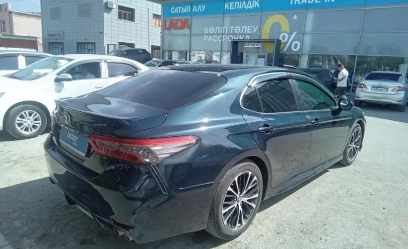 Toyota Camry 2018 года за 12 000 000 тг. в Кызылорда фото 5