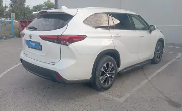 Toyota Highlander 2021 года за 21 000 000 тг. в Тараз