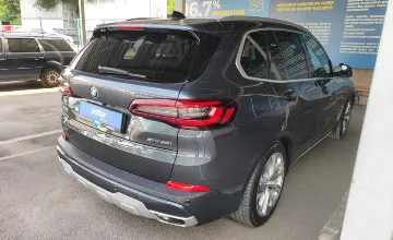 BMW X5 2021 года за 31 000 000 тг. в Алматы