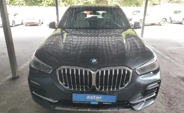 BMW X5 2021 года за 31 000 000 тг. в Алматы фото 2