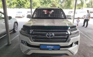 Toyota Land Cruiser 2018 года за 28 000 000 тг. в Алматы фото 2