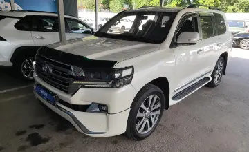 Toyota Land Cruiser 2018 года за 28 000 000 тг. в Алматы фото 1