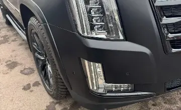 Cadillac Escalade 2020 года за 28 000 000 тг. в Астана