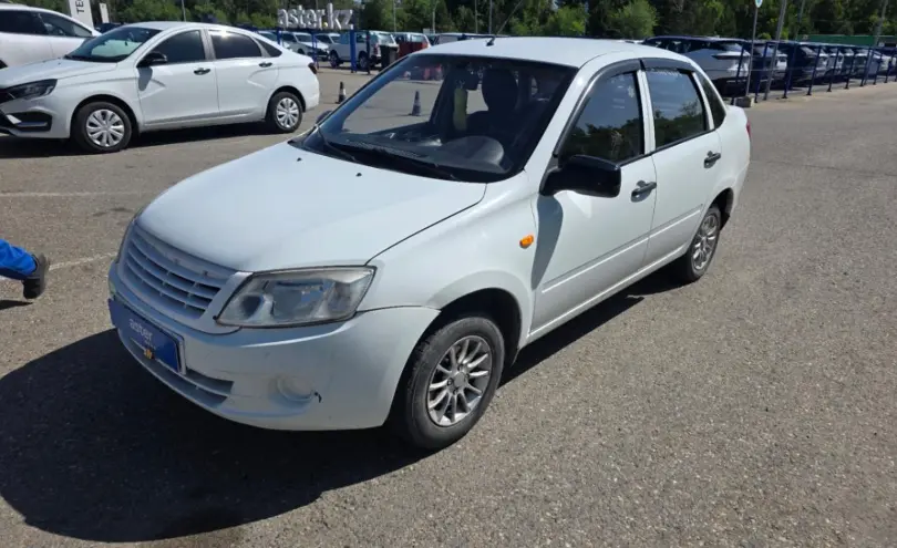 LADA (ВАЗ) Granta 2013 года за 2 000 000 тг. в Усть-Каменогорск