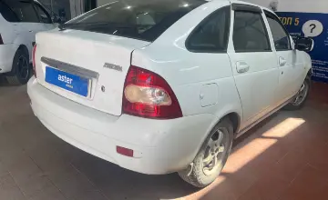 LADA (ВАЗ) Priora 2013 года за 1 000 000 тг. в Астана