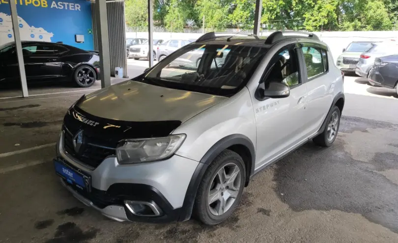 Renault Sandero 2019 года за 2 800 000 тг. в Алматы