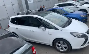 Opel Zafira 2012 года за 4 000 000 тг. в Костанай фото 4