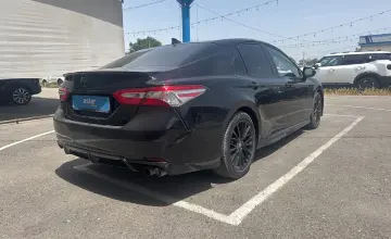 Toyota Camry 2019 года за 11 500 000 тг. в Тараз