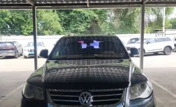 Volkswagen Touareg 2007 года за 7 500 000 тг. в Алматы фото 2