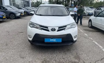Toyota RAV4 2014 года за 8 200 000 тг. в Актобе фото 2