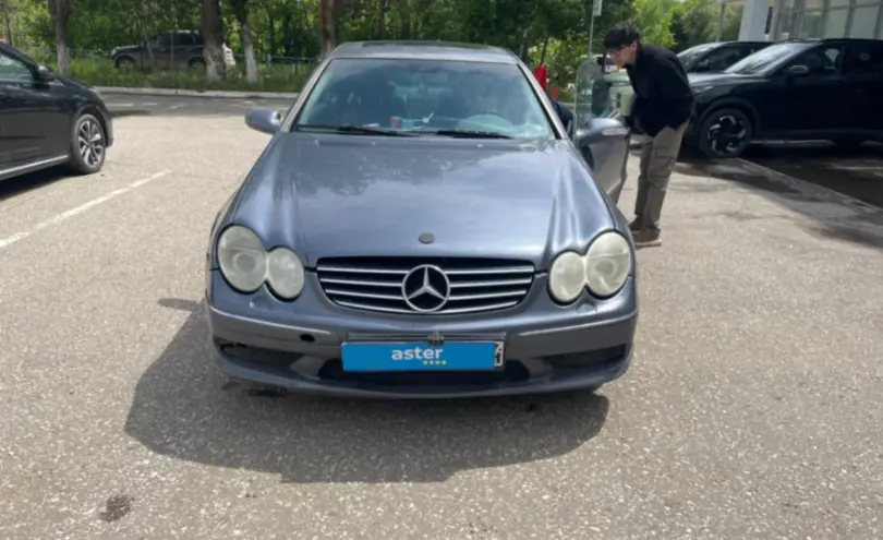 Mercedes-Benz CLK-Класс 2002 года за 4 500 000 тг. в Актобе фото 2