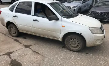LADA (ВАЗ) Granta 2014 года за 1 800 000 тг. в Актобе фото 4