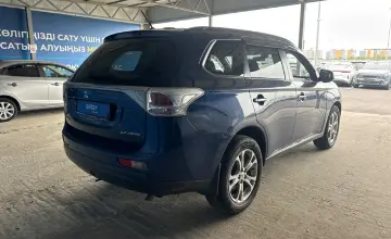 Mitsubishi Outlander 2013 года за 7 500 000 тг. в Алматы