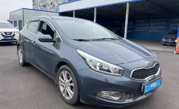 Kia Ceed 2013 года за 5 500 000 тг. в Алматы фото 3