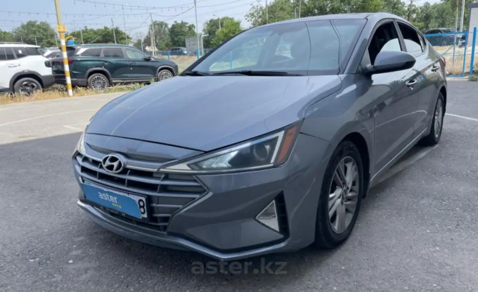 Hyundai Elantra 2019 года за 8 500 000 тг. в Тараз