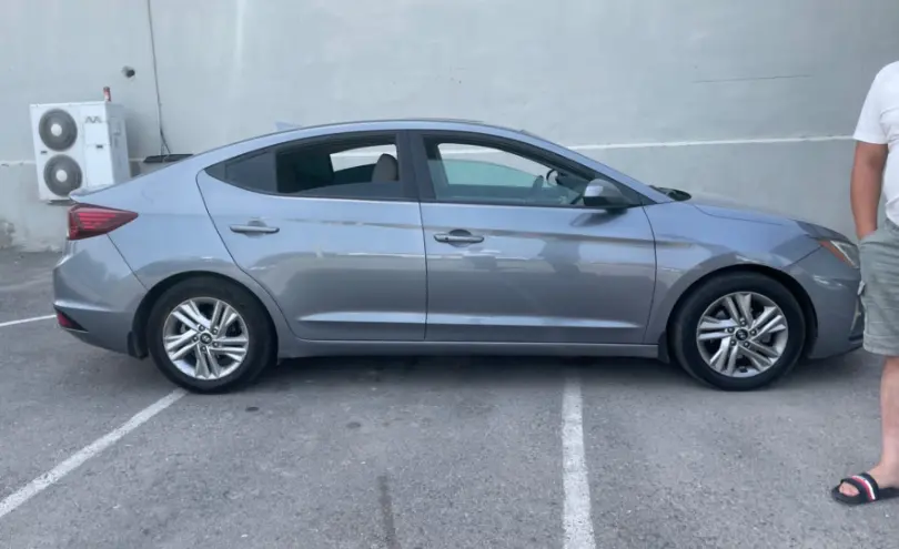 Hyundai Elantra 2019 года за 8 500 000 тг. в Тараз фото 4