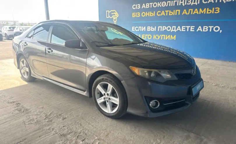 Toyota Camry 2014 года за 9 000 000 тг. в Алматы фото 3