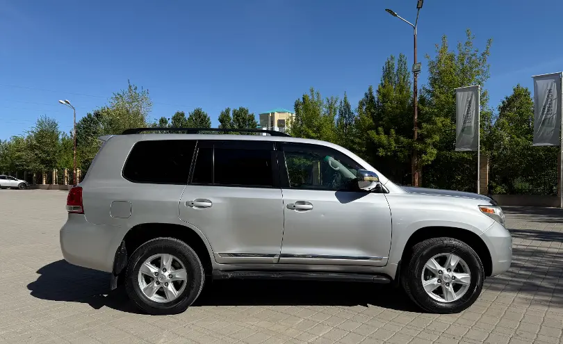 Toyota Land Cruiser 2008 года за 16 500 000 тг. в Актобе фото 2