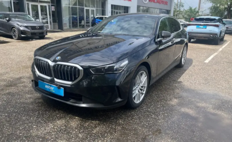 BMW 5 серии 2023 года за 37 500 000 тг. в Актобе