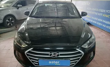 Hyundai Elantra 2017 года за 6 500 000 тг. в Астана фото 2