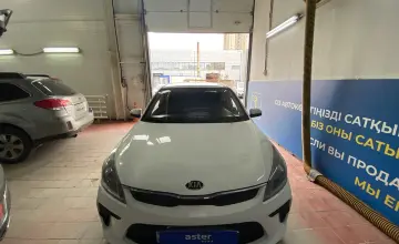 Kia Rio 2019 года за 6 800 000 тг. в Астана фото 2