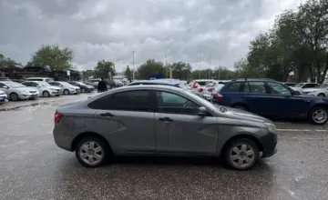 LADA (ВАЗ) Vesta 2018 года за 3 000 000 тг. в Актобе фото 4