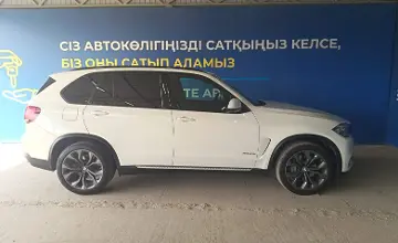 BMW X5 2013 года за 14 000 000 тг. в Алматы фото 4